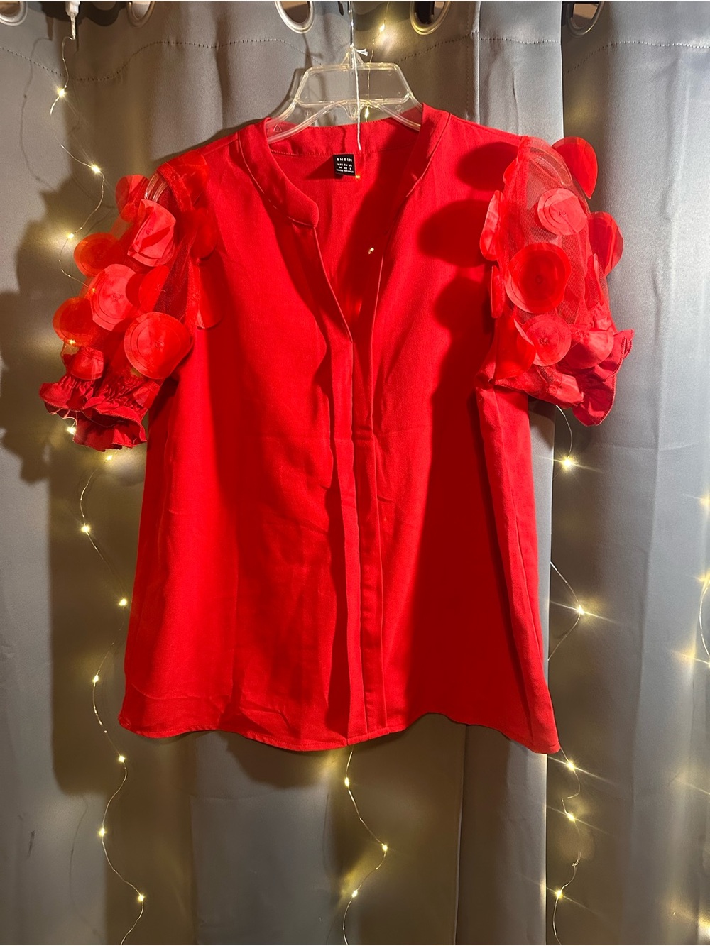 SHEIN Red Floral Appliqué Sleeve Blouse